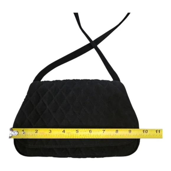 Vera Bradley NWOT Black Quilted 9.5"x 6"x 3" Shoulder Crossbody Purse - Picture 4 of 14